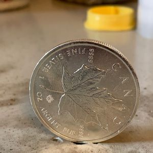 Troy Ounce - 999 + Fine Silver Canadian Maple Leaf